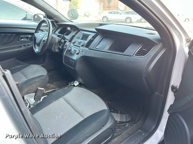 image for item MG9997 2014 Ford Taurus Police Interceptor