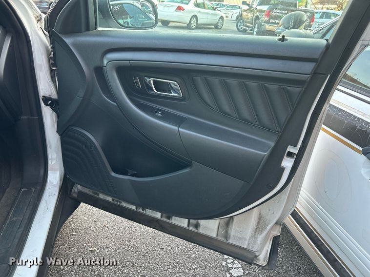 image for item MG9997 2014 Ford Taurus Police Interceptor