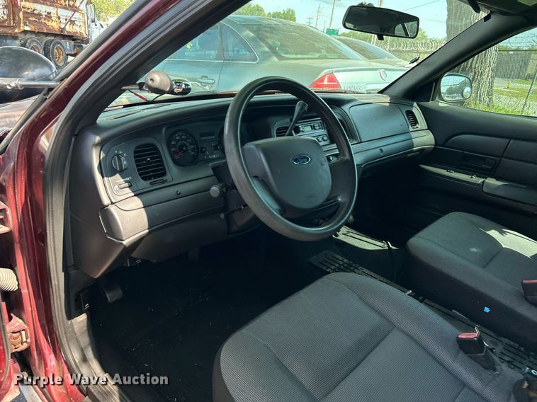 image for item MG9999 2008 Ford Crown Victoria Police Interceptor