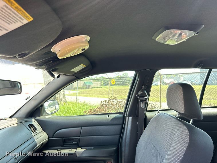 image for item MG9999 2008 Ford Crown Victoria Police Interceptor