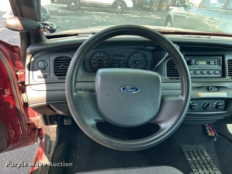 image for item MG9999 2008 Ford Crown Victoria Police Interceptor