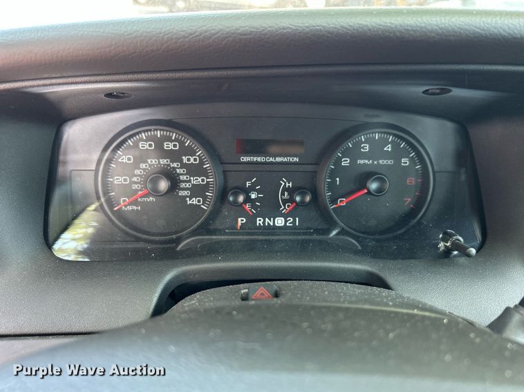 image for item MG9999 2008 Ford Crown Victoria Police Interceptor