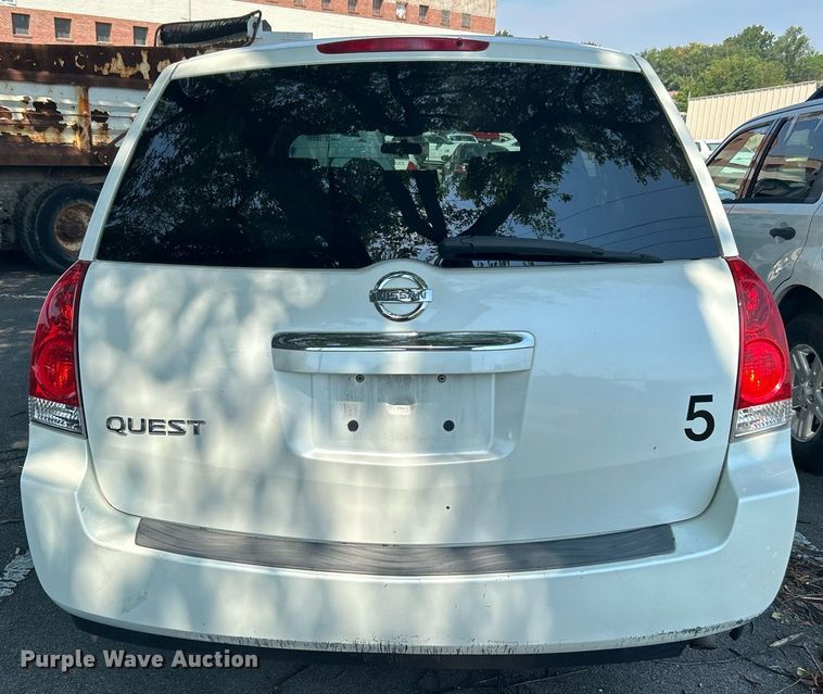 image for item MH9002 2008 Nissan Quest  van