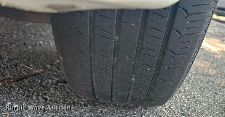 image for item MH9002 2008 Nissan Quest  van