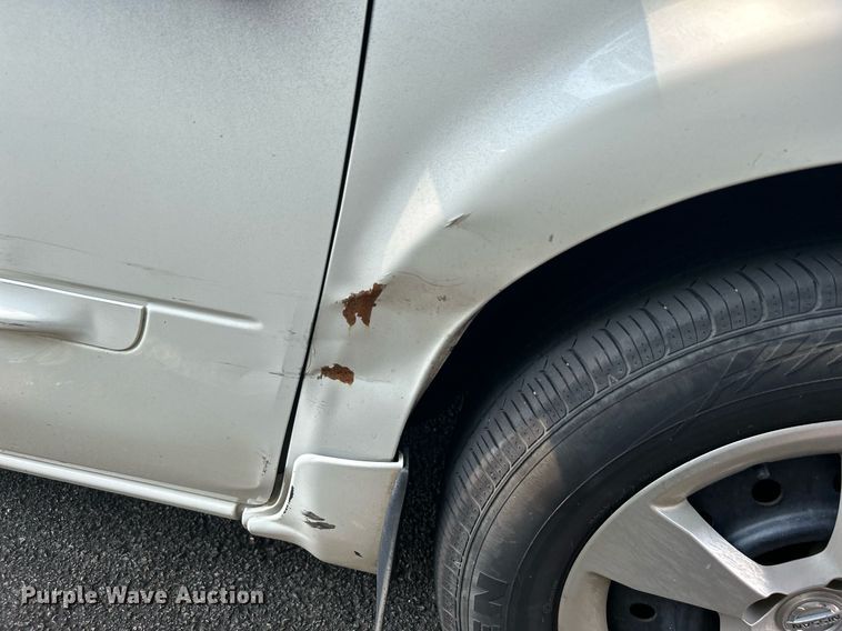 image for item MH9002 2008 Nissan Quest  van