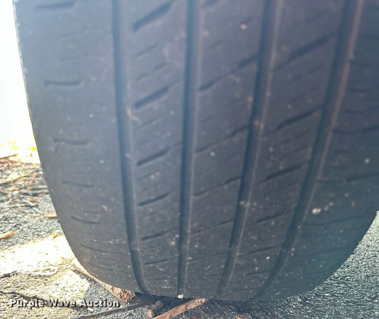 image for item MH9002 2008 Nissan Quest  van