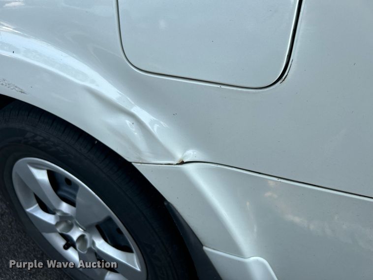 image for item MH9002 2008 Nissan Quest  van