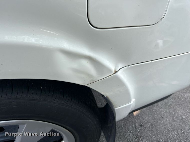 image for item MH9002 2008 Nissan Quest  van