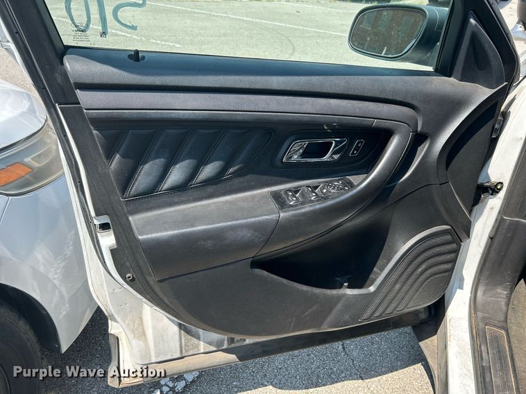 image for item MH9004 2013 Ford Taurus Police Interceptor