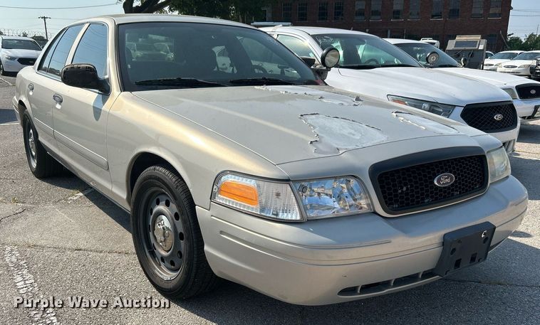 image for item MH9005 2008 Ford Crown Victoria Police Interceptor