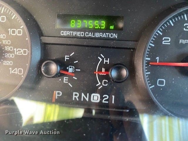 image for item MH9005 2008 Ford Crown Victoria Police Interceptor