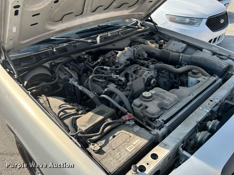 image for item MH9005 2008 Ford Crown Victoria Police Interceptor