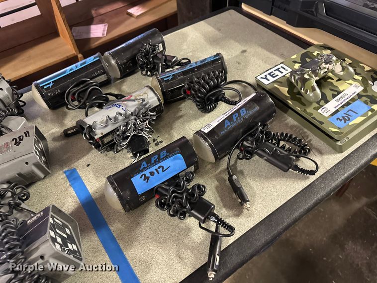 image for item MH9014 (6) radar guns