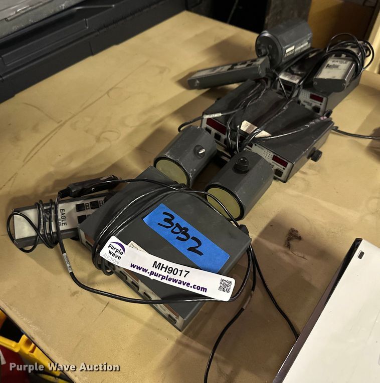 image for item MH9017 (3) Kustom Eagle radar units