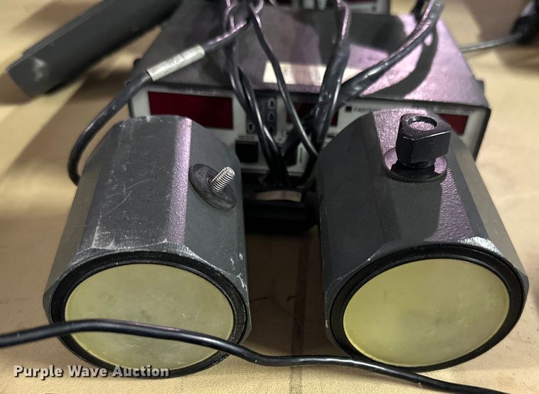 image for item MH9017 (3) Kustom Eagle radar units