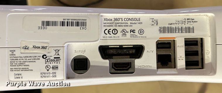 image for item MH9018 Xbox 360  gaming system