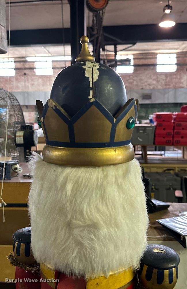 image for item MH9019 Nut cracker