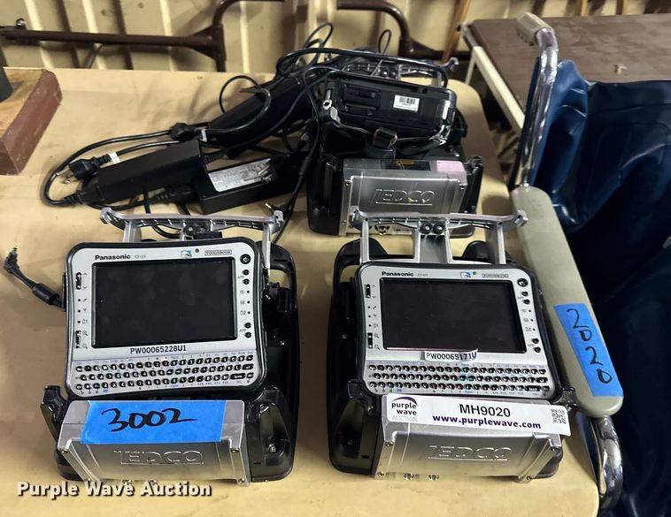 image for item MH9020 (3) Panasonic CF-U1 toughbooks