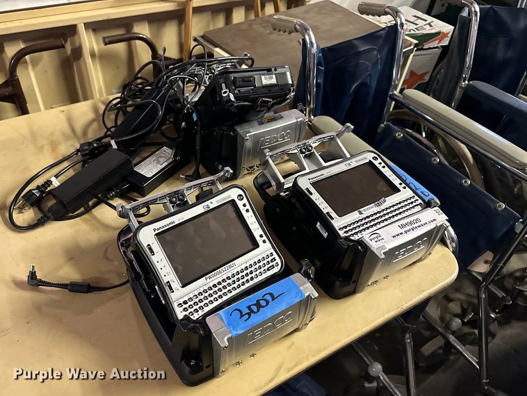 image for item MH9020 (3) Panasonic CF-U1 toughbooks