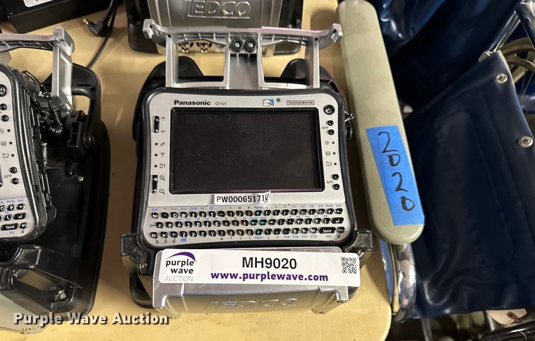 image for item MH9020 (3) Panasonic CF-U1 toughbooks