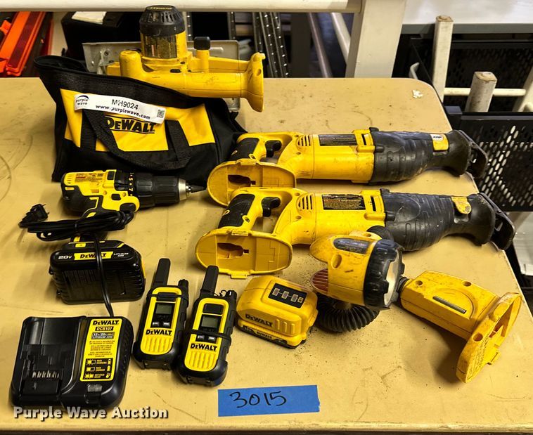 image for item MH9024 DeWalt  tools