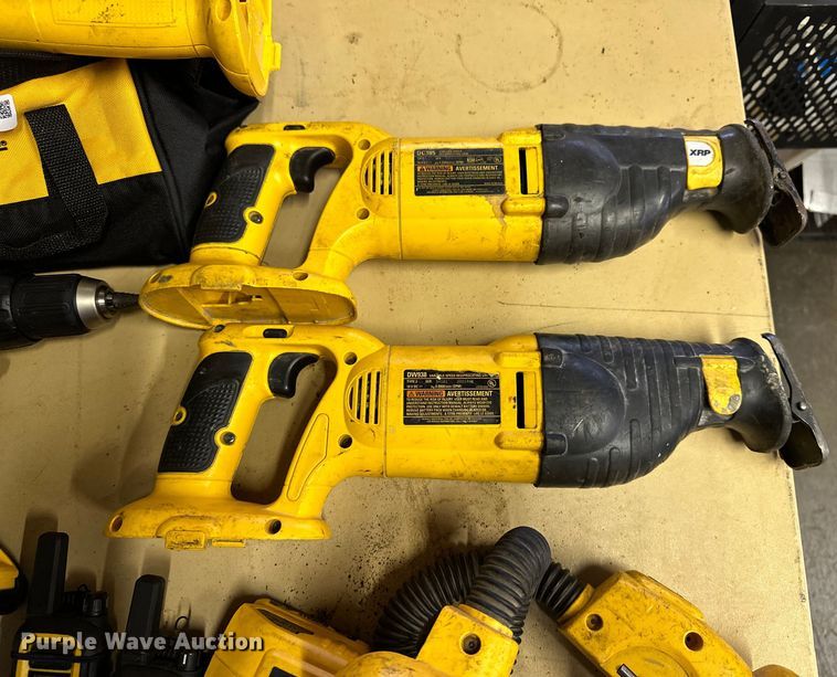 image for item MH9024 DeWalt  tools