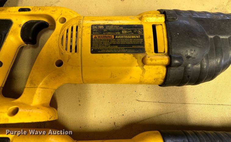 image for item MH9024 DeWalt  tools