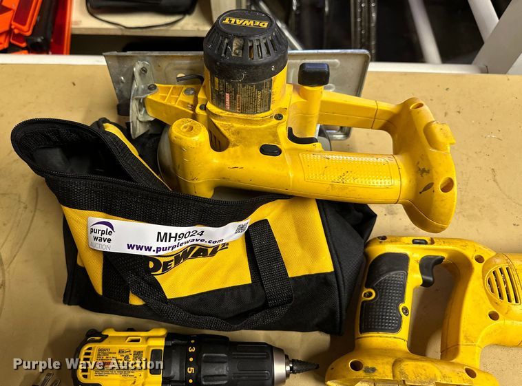 image for item MH9024 DeWalt  tools