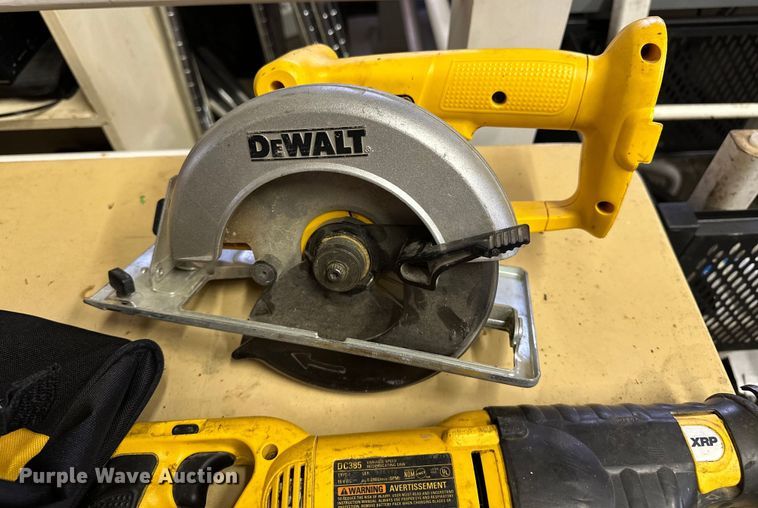 image for item MH9024 DeWalt  tools