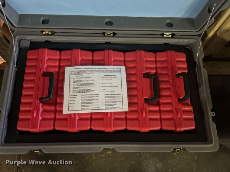 image for item MH9026 (2) Master Turtle MAS100 storage cases