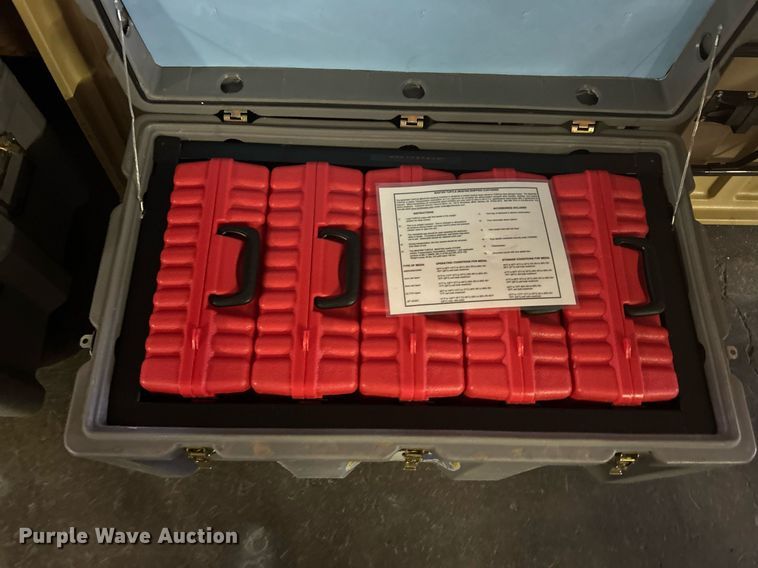 image for item MH9026 (2) Master Turtle MAS100 storage cases