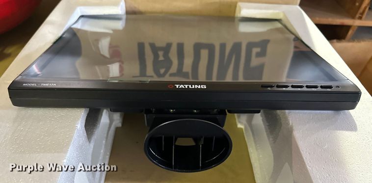 image for item MH9031 (4) Tatung 17" monitors