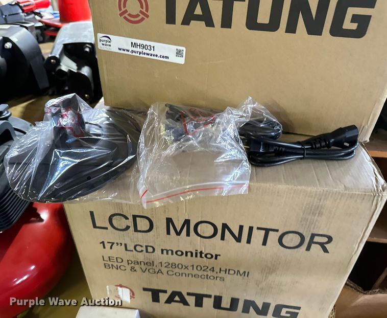 image for item MH9031 (4) Tatung 17" monitors