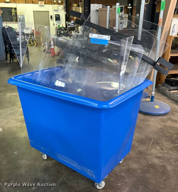 image for item MH9032 Plexiglass dividers