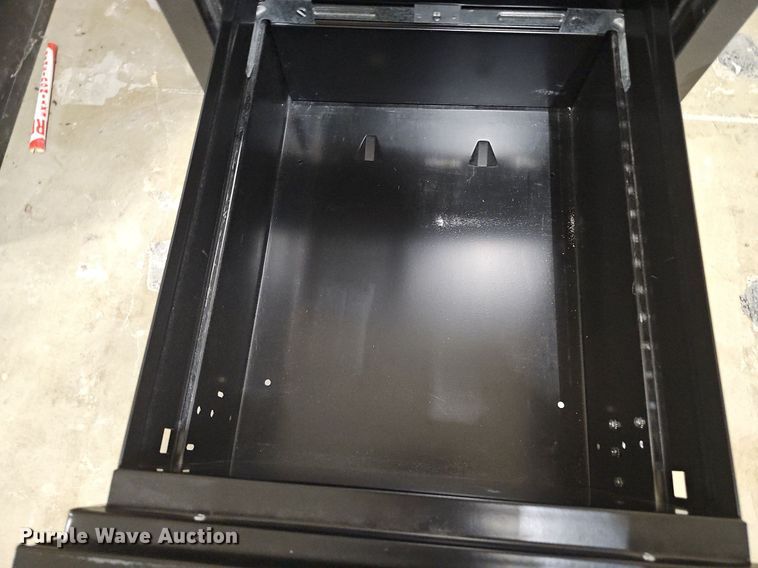 image for item MH9284 Hon file cabinet