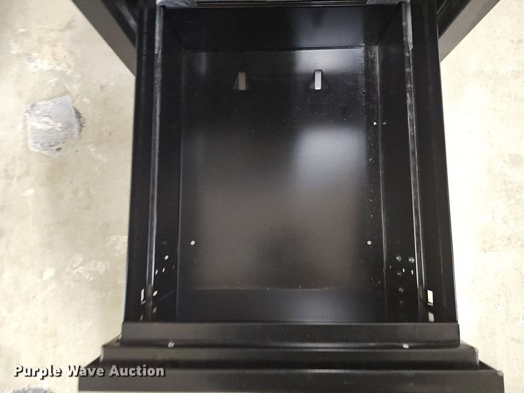 image for item MH9284 Hon file cabinet