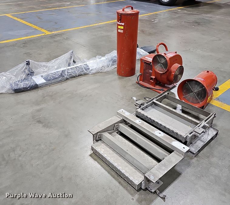 image for item MH9297 Fire equipment
