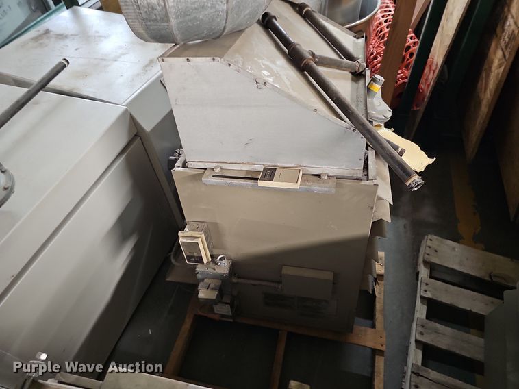 image for item MH9301 (3) Hastings furnaces