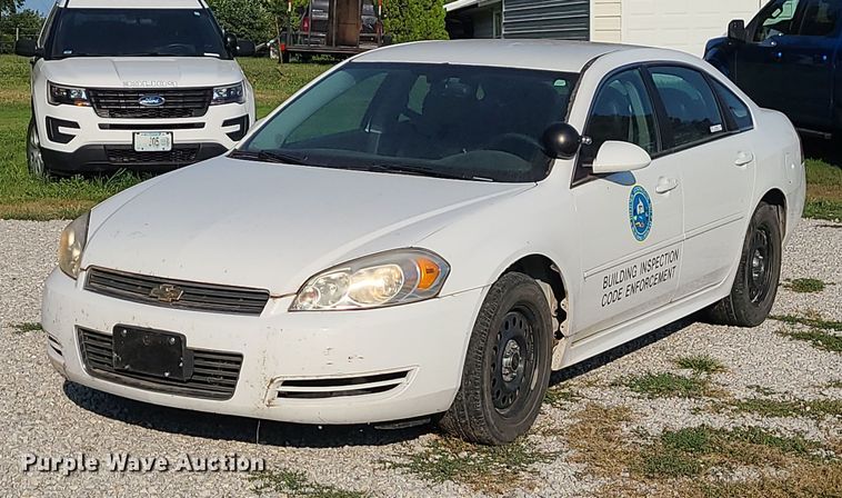 image for item MJ9292 2001 Chevrolet Impala Police Cruiser