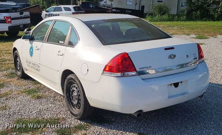 image for item MJ9292 2001 Chevrolet Impala Police Cruiser
