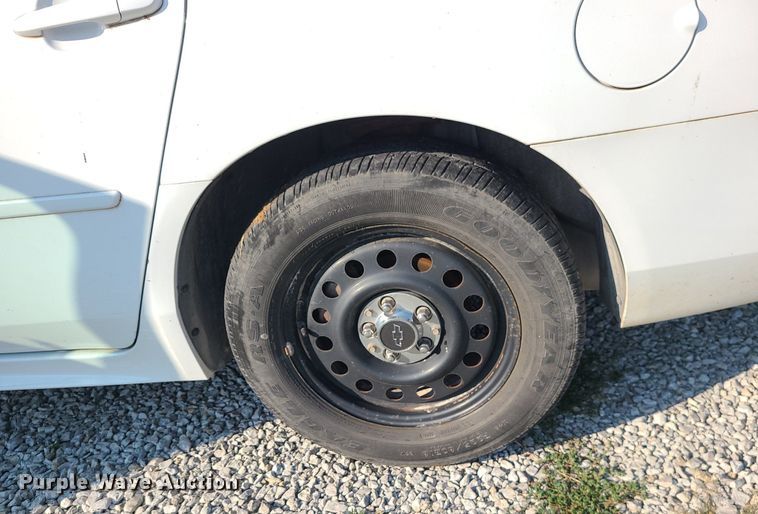 image for item MJ9292 2001 Chevrolet Impala Police Cruiser