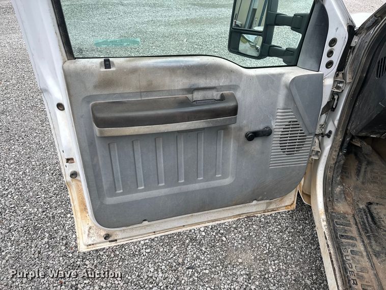 image for item ML9149 2016  Ford F250 Super Duty  pickup truck