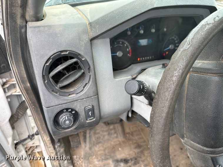 image for item ML9149 2016  Ford F250 Super Duty  pickup truck