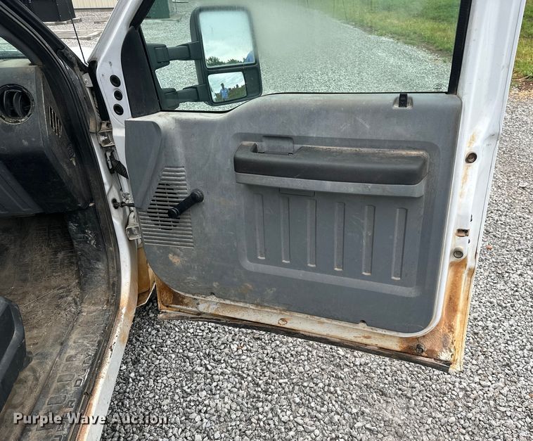 image for item ML9149 2016  Ford F250 Super Duty  pickup truck