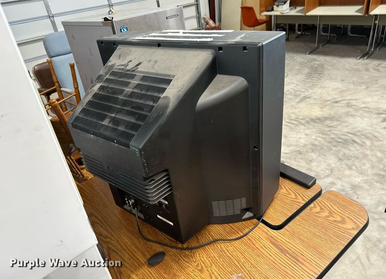 image for item ML9250 Furniture