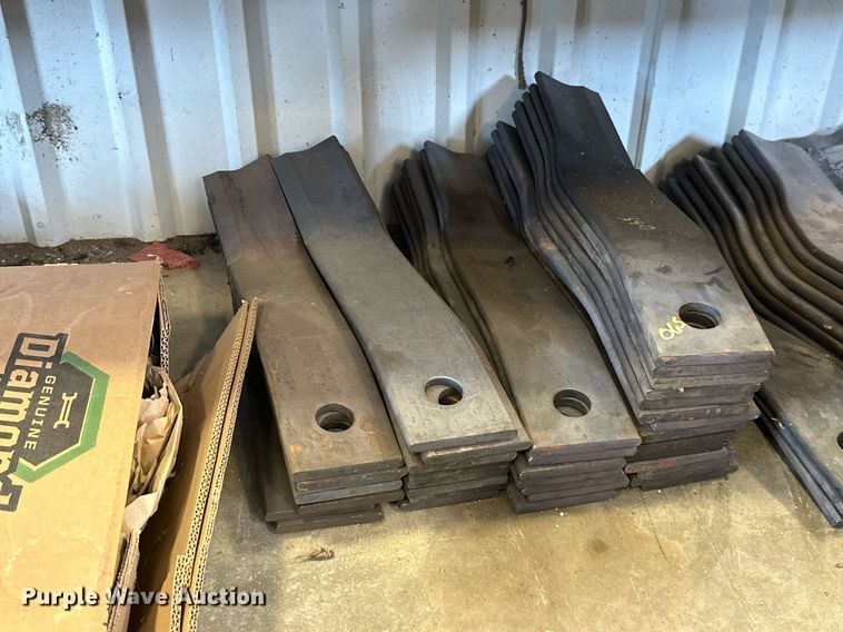 image for item ML9259 Alamo FLN15  batwing rotary mower