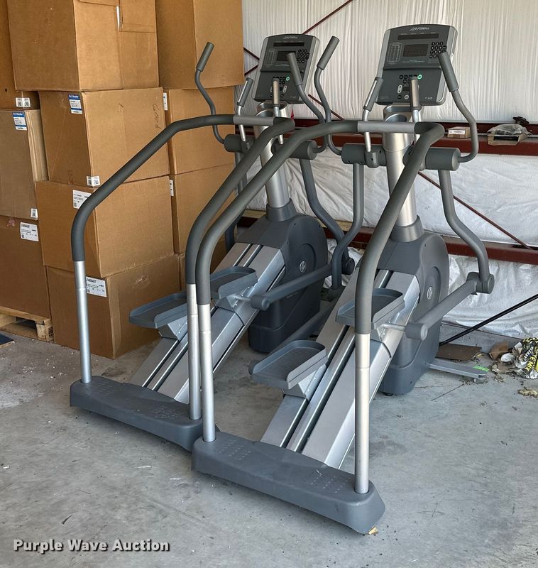 image for item ML9274 (2) Life Fitness Ellipticals
