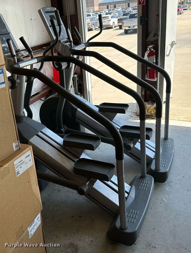 image for item ML9274 (2) Life Fitness Ellipticals
