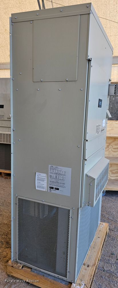 image for item MP9322 (2) Bard W36G3BXBR wall mounted climate control units