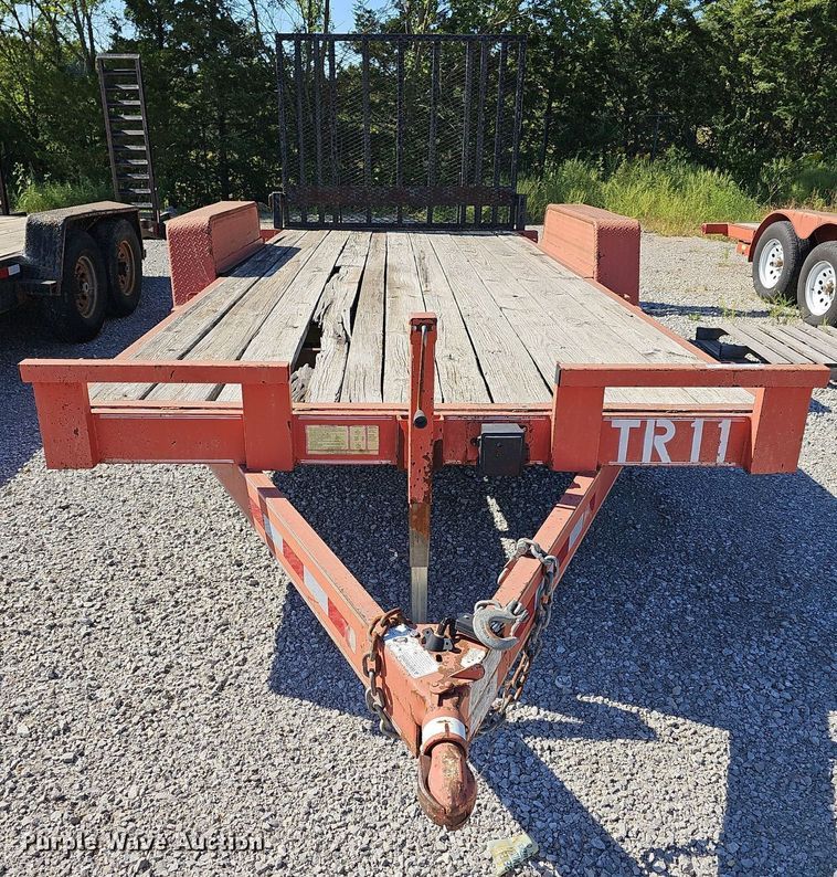 image for item MP9326 2004 Eagle  utility trailer